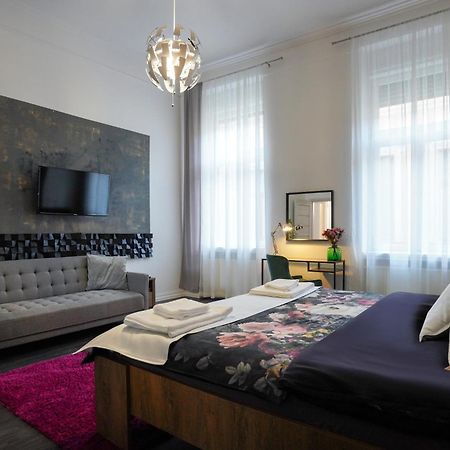 Decor Apartman Еґер Екстер'єр фото