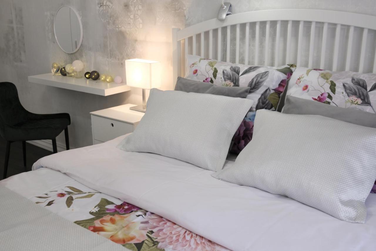 Decor Apartman Еґер Екстер'єр фото